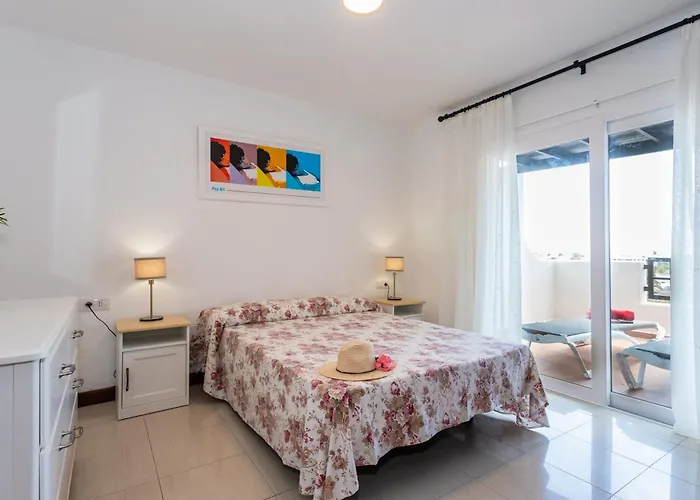 Golden - Pinos * Коста-Тегисе